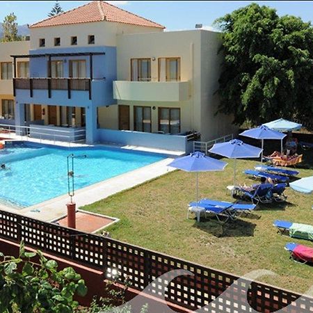 Penelope Apartments พลาตาเนส ภายนอก รูปภาพ